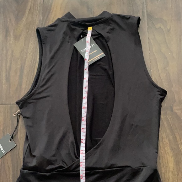 Black Open Back Sleeveless Mock Neck F21 Bodysuit - Picture 8 of 13